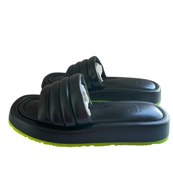 P448 Fergie Sandals Black Made in Italy NWT - Picture 2 of 15